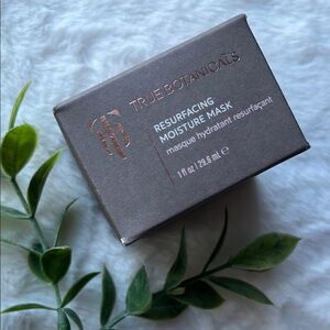 NEW True Botanicals Resurfacing moisture Mask 1 oz